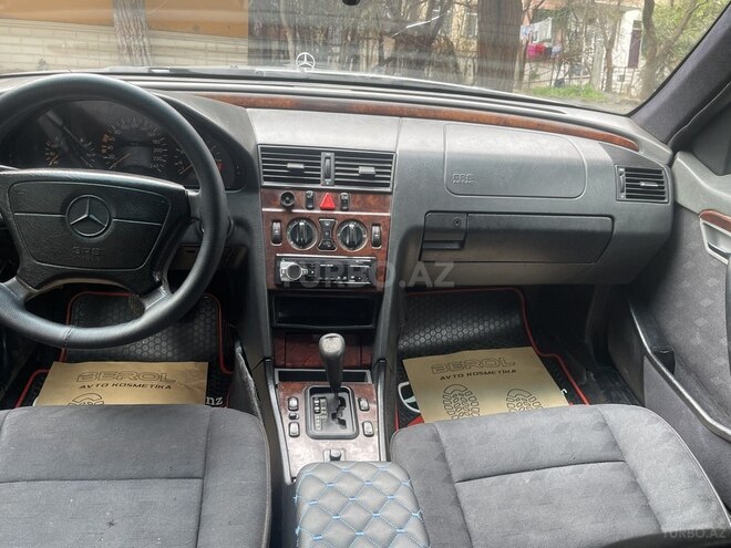 Mercedes C 200 1998, 234,322 km - 2.0 л - Bakı
