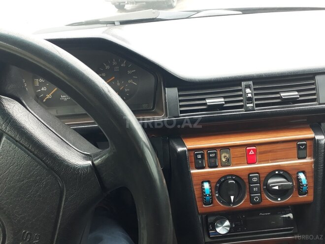 Mercedes E 300 1993, 500,000 km - 3.0 l - Bakı