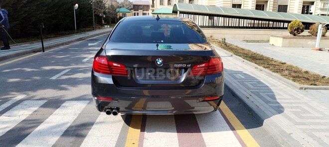 BMW 520 2015, 294,000 km - 2.0 l - Sumqayıt