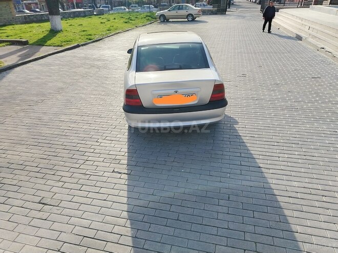 Opel Vectra 1996, 123,458 km - 1.8 l - Şəki