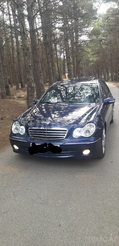 Mercedes C 270 2001, 467,000 km - 2.7 l - Bakı
