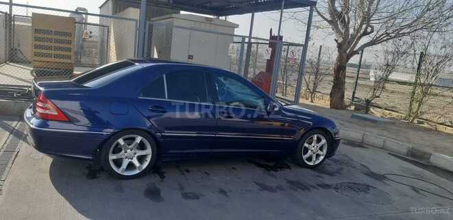 Mercedes C 270 2001, 467,000 km - 2.7 l - Bakı