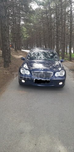 Mercedes C 270 2001, 467,000 km - 2.7 l - Bakı