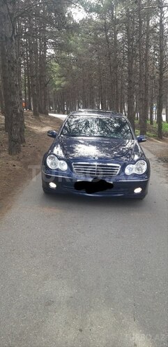 Mercedes C 270 2001, 467,000 km - 2.7 l - Bakı