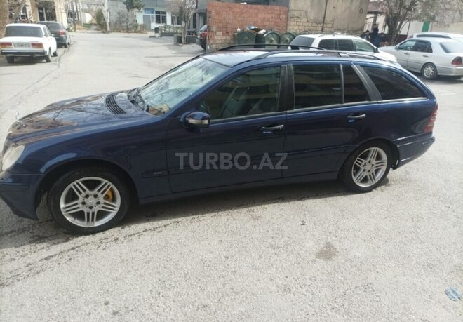 Mercedes C 220 2003, 675,000 km - 2.2 l - Bakı