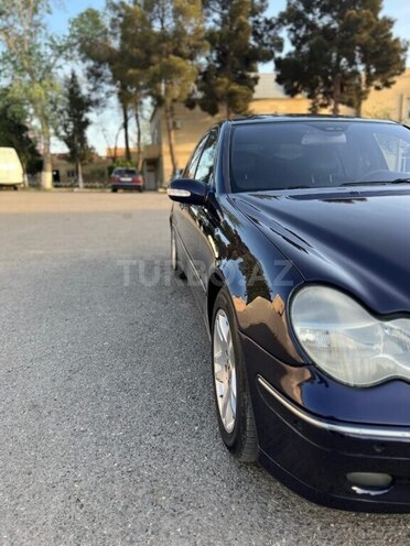 Mercedes C 220 2000, 334,337 km - 2.2 л - Şirvan