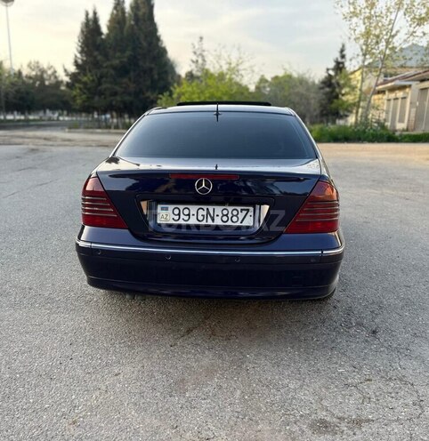 Mercedes C 220 2000, 334,337 km - 2.2 л - Şirvan