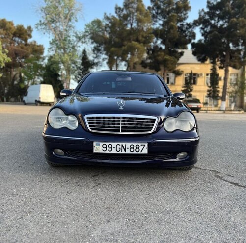 Mercedes C 220 2000, 334,337 km - 2.2 л - Şirvan