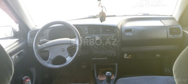 Volkswagen Golf 1994, 881,660 km - 1.8 л - Bakı
