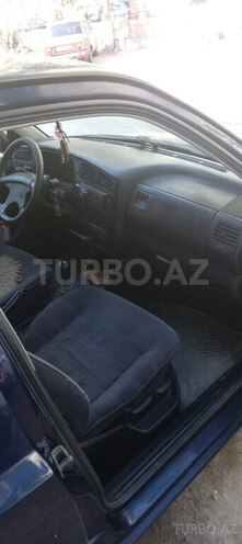 Volkswagen Golf 1994, 881,660 km - 1.8 л - Bakı