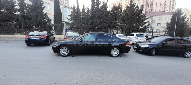 BMW 745 2004, 250,000 km - 3.6 л - Bakı