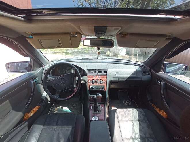 Mercedes C 180 1997, 700,000 km - 2.0 л - Masallı