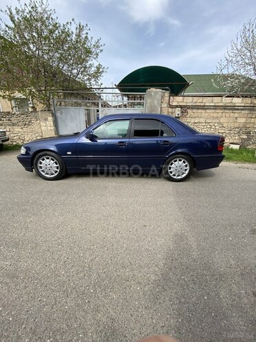 Mercedes C 180 1997, 326,000 km - 1.8 л - Tovuz