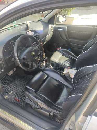Opel Astra 1999, 240,000 km - 2.0 l - Sumqayıt