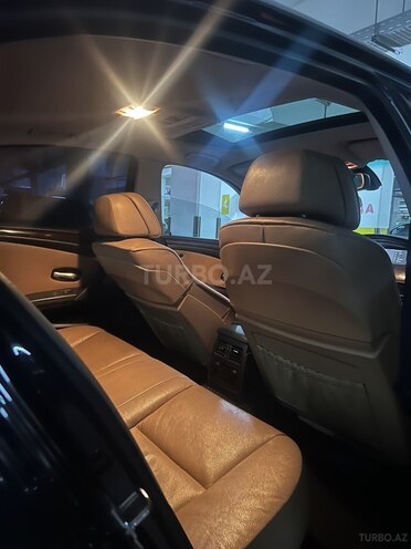 BMW 530 2009, 320,000 km - 3.0 l - Bakı