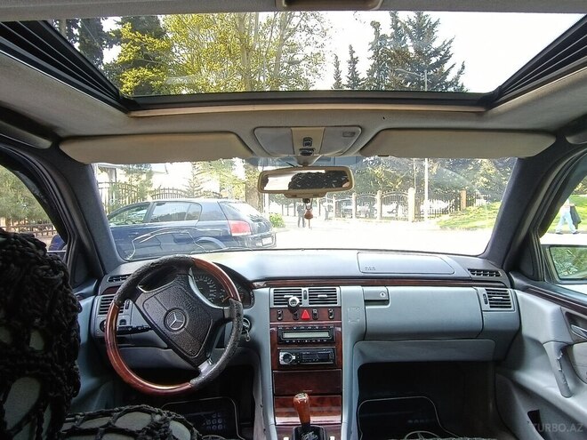 Mercedes C 230 1997, 400,000 km - 2.3 l - Mingəçevir