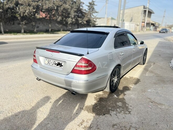Mercedes E 320 2004, 290,000 km - 3.2 l - Bakı