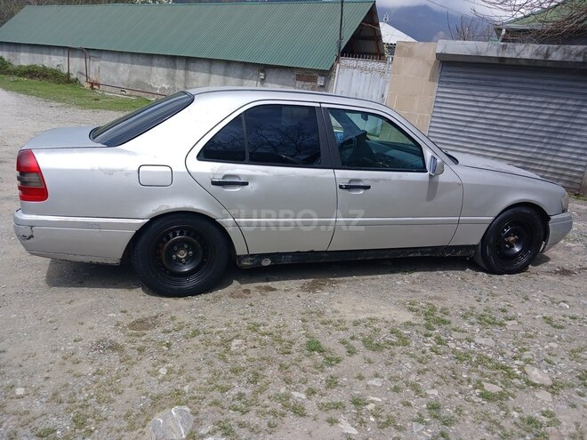 Mercedes C 180 1994, 111,000 km - 1.8 l - Bakı