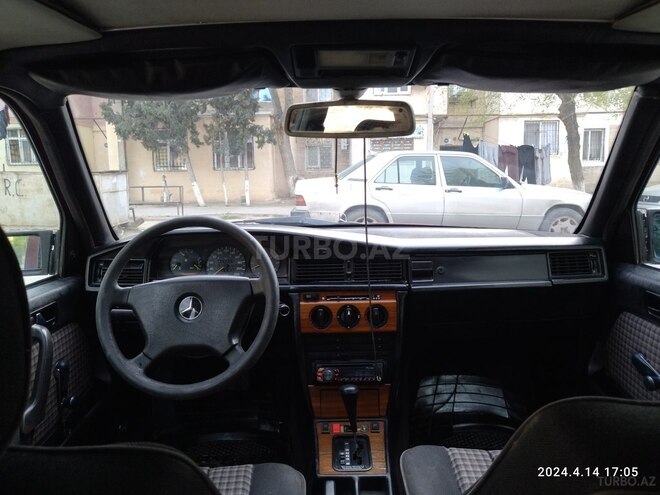 Mercedes 190 1991, 667,755 km - 2.0 l - Bakı