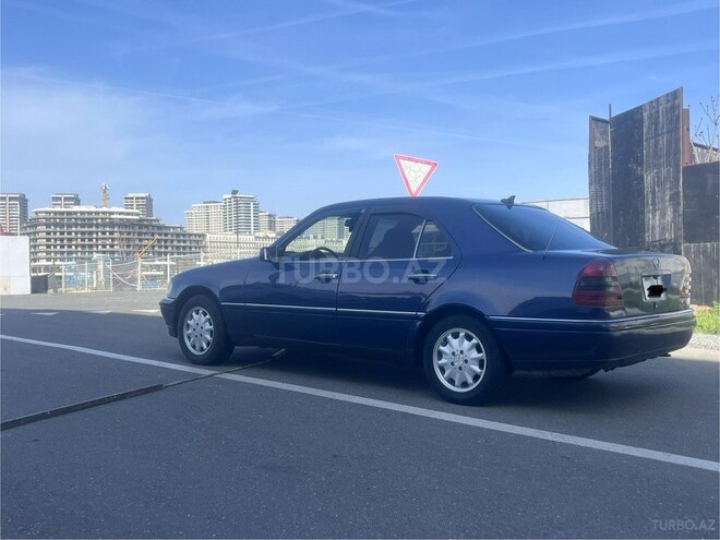 Mercedes C 220 1995, 421,300 km - 2.2 l - Bakı