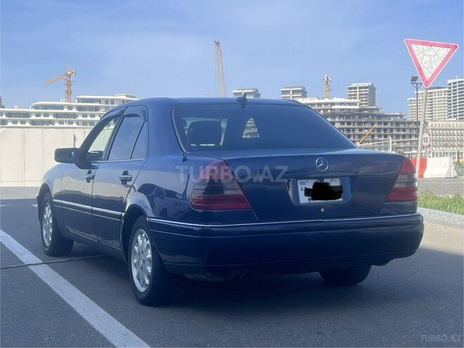 Mercedes C 220 1995, 421,300 km - 2.2 l - Bakı