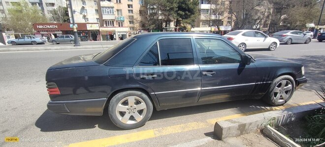 Mercedes E 200 1990, 300,000 km - 2.0 l - Bakı