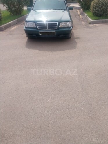 Mercedes C 200 1997, 189,067 km - 2.0 l - Tovuz