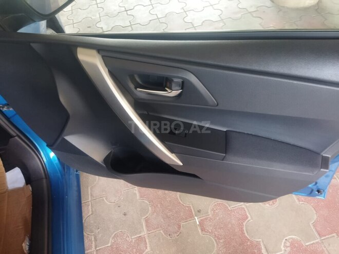 Toyota Auris 2015, 162,346 km - 1.4 l - Bakı