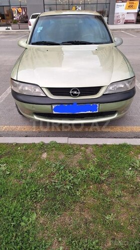 Opel Vectra 1996, 142,000 km - 2.0 l - Sumqayıt