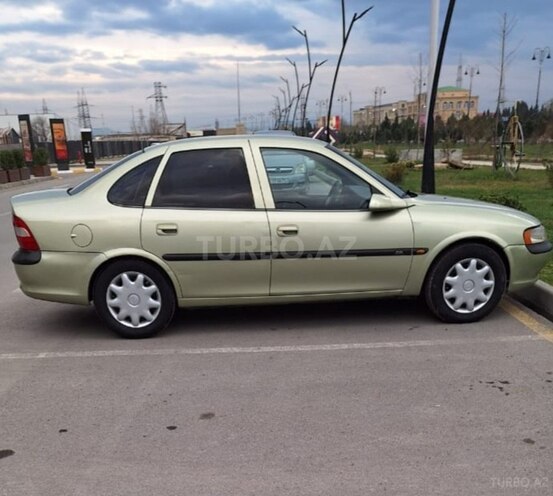 Opel Vectra 1996, 142,000 km - 2.0 l - Sumqayıt