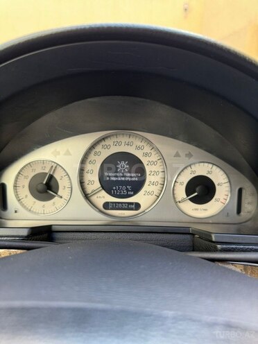 Mercedes E 220 2008, 212,832 km - 2.2 l - Bakı