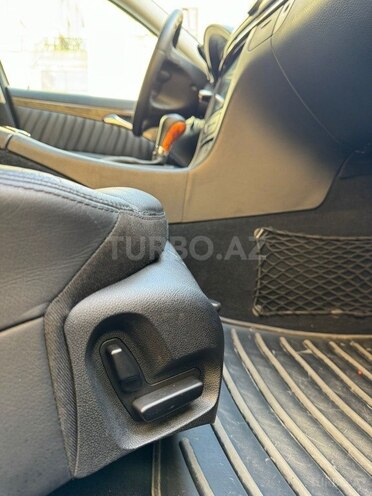 Mercedes E 220 2008, 212,832 km - 2.2 l - Bakı