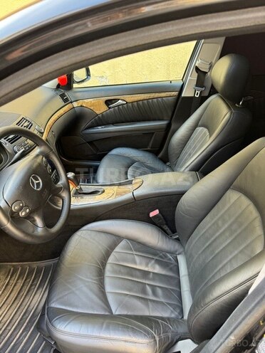 Mercedes E 220 2008, 212,832 km - 2.2 l - Bakı