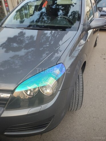 Opel Astra 2006, 202,263 km - 1.4 l - Qazax