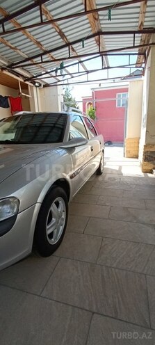 Opel Vectra 1997, 450,000 km - 1.6 l - Bakı