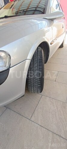 Opel Vectra 1997, 450,000 km - 1.6 l - Bakı