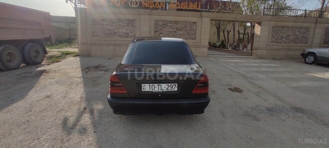 Mercedes C 180 1985, 375,000 km - 1.8 l - Bakı
