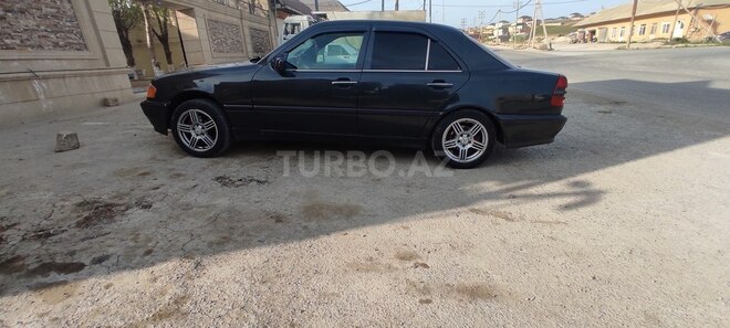 Mercedes C 180 1985, 375,000 km - 1.8 l - Bakı