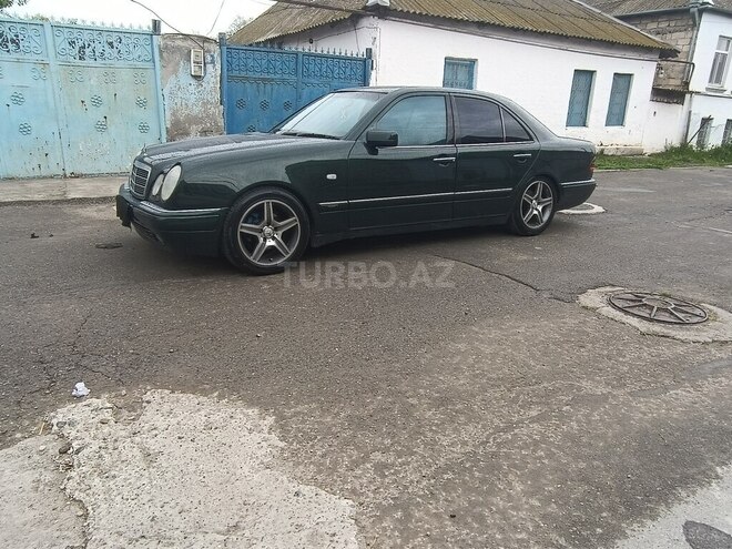 Mercedes E 220 1999, 490,000 km - 2.2 l - Mingəçevir