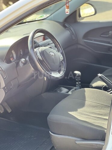 Kia Ceed 2009, 236,500 km - 1.6 л - Bakı