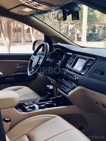 Kia Carnival 2019, 90,000 km - 2.2 l - Bakı