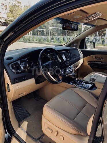 Kia Carnival 2019, 90,000 km - 2.2 l - Bakı