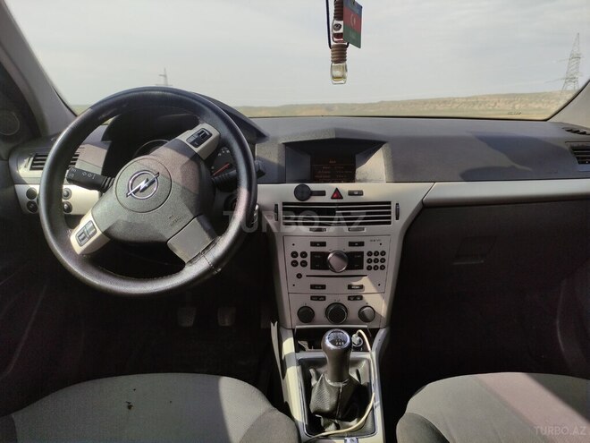 Opel Astra 2008, 390,000 km - 1.3 l - Bakı