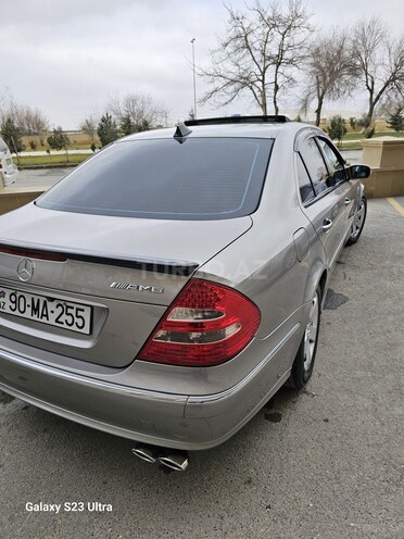 Mercedes E 240 2004, 281,000 km - 2.4 l - Bakı
