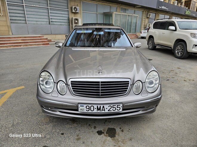 Mercedes E 240 2004, 281,000 km - 2.4 l - Bakı
