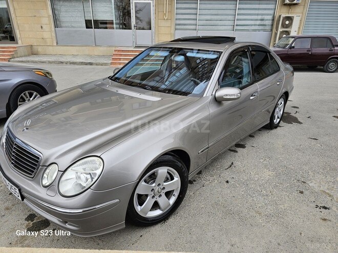 Mercedes E 240 2004, 281,000 km - 2.4 l - Bakı