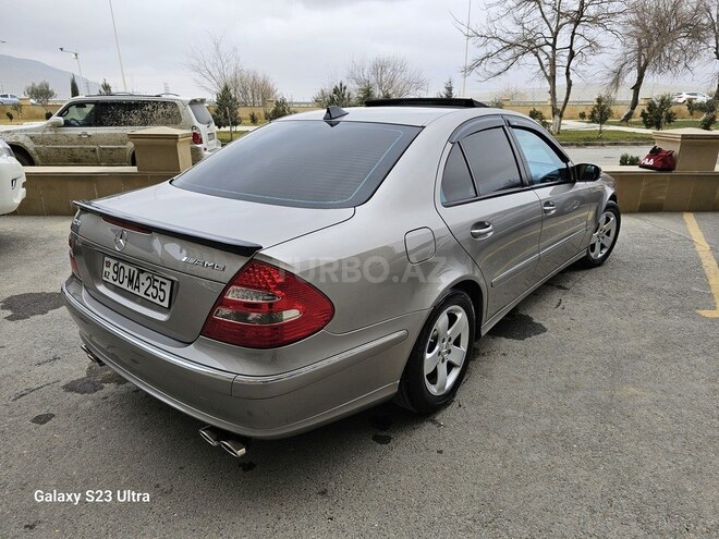 Mercedes E 240 2004, 281,000 km - 2.4 l - Bakı