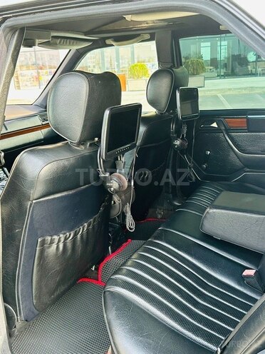 Mercedes E 220 1992, 123,456 km - 2.2 l - Sumqayıt