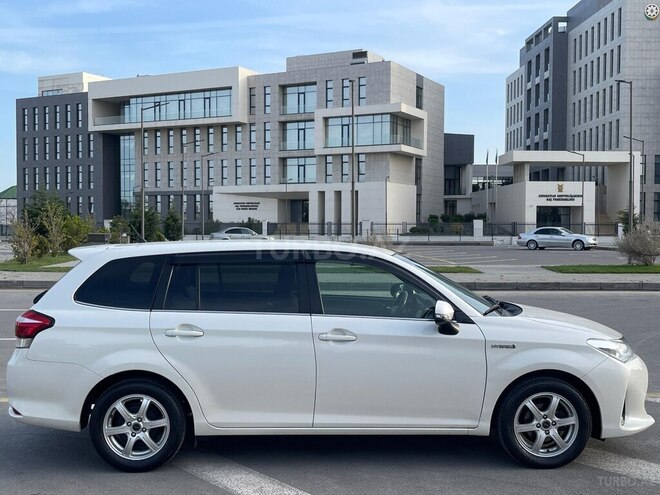 Toyota Corolla 2017, 41,355 km - 1.5 л - Bakı