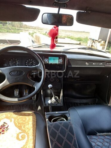 LADA (VAZ) 2107 1994, 99,000 km - 1.6 l - Salyan